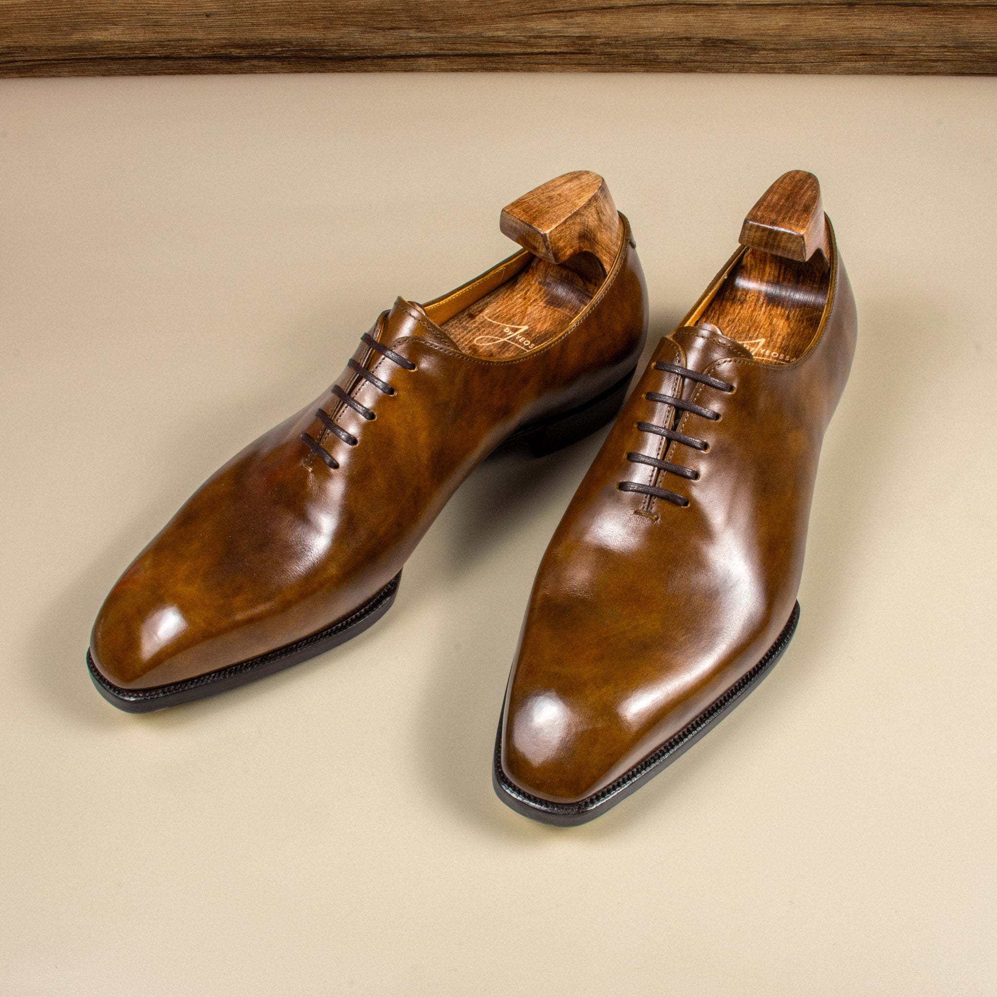 Gents on sale cut shoe